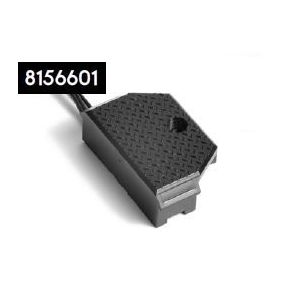 Customers-306-Images-Products-ma8156601.jpg
