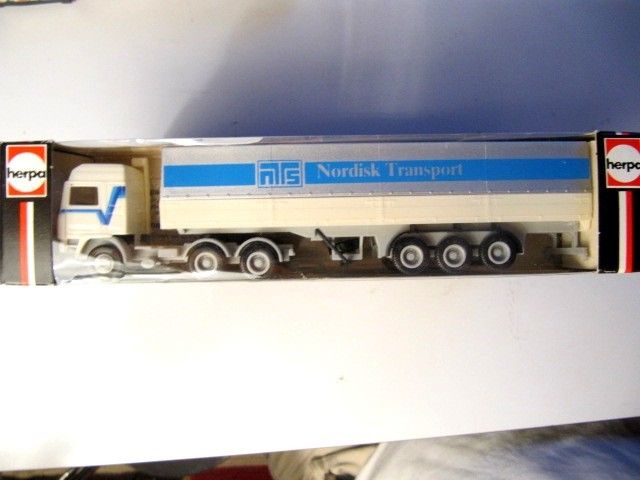 HERPA-907278-Alte-Serie-VOLVO-F12-NORDISK-TRANSPORT-VAR3-NEU-111455134411.jpg