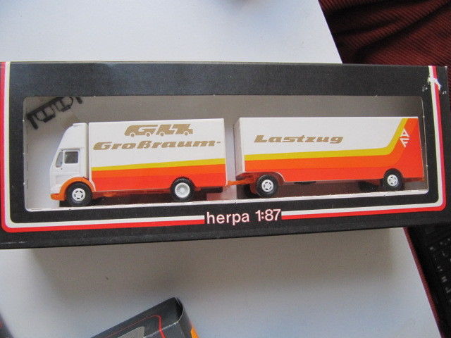 HERPA-Alte-Serie-906320-MB-ACKERMANN-FRUEHAUF-var2-NEU-121421231026.jpg