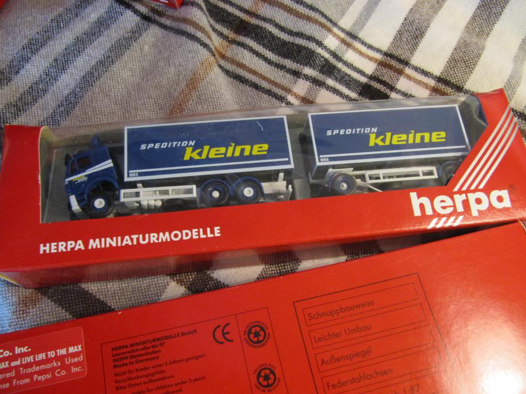 Herpa-144117-KLEINE-SPEDITION-NEU-Sammlungsauflsung-111279541690.jpg
