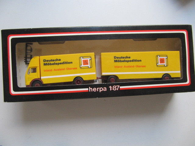 Herpa-906324-MB-HZ-DEUTSCHE-MBELSPEDITION-neu-121421232372.jpg