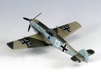 academy-plastic-model-ay-12216_2.jpg