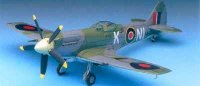 academy-plastic-model-ay-12275.jpg