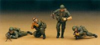 academy-plastic-model-ay-1368.jpg