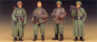 academy-plastic-model-ay-1377.jpg
